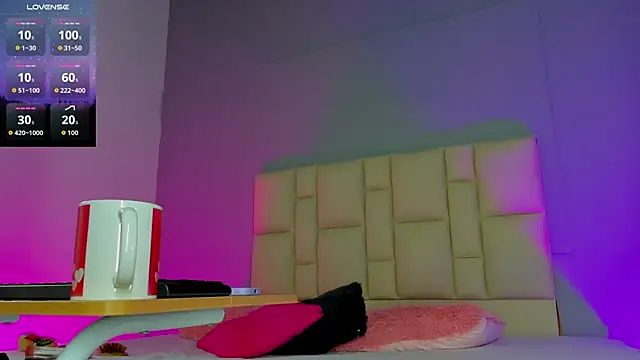 Snapshot of Zaphiro__Sky chatting on February 2026 08:55:02 AM Zaphiro Sky online show from February 2026 08:55:02 AM