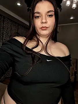 VictoriaPricee online show from March 2026 07:08:02 PM