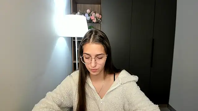 ClarineCasebolt online show from February 2026 05:26:01 AM