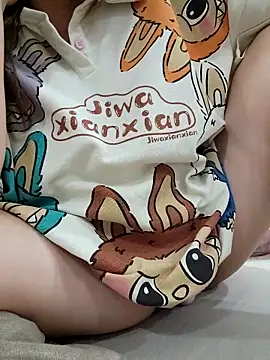 Snapshot of Mira-23 chatting on March 2026 03:43:01 AM Mira-23 online show from March 2026 03:43:01 AM