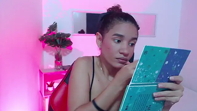 Alice Grinnerk online show from March 2026 02:34:01 PM