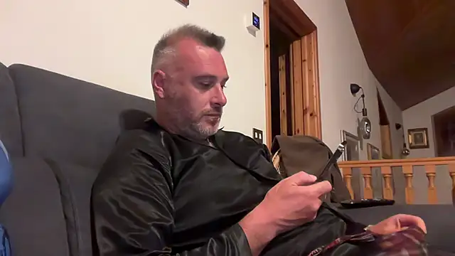 Snapshot of marcovik1 chatting on April 2026 07:30:02 PM marcovik1 online show from April 2026 07:30:02 PM
