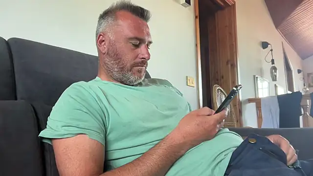 Snapshot of marcovik1 chatting on May 2026 10:22:02 AM marcovik1 online show from May 2026 10:22:02 AM