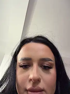 Katty Pery online show from April 2026 07:07:02 PM