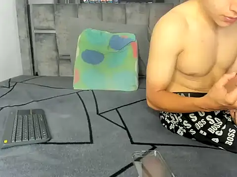 Snapshot of Master_Ruthless77 chatting on March 2026 09:04:01 AM Master Ruthless77 online show from March 2026 09:04:01 AM