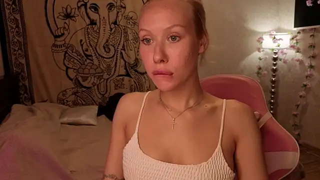 Snapshot of pureeangel chatting on July 2026 07:53:02 PM pureeangel online show from July 2026 07:53:02 PM