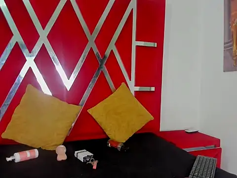 Mia scandark online show from April 2026 05:13:01 AM