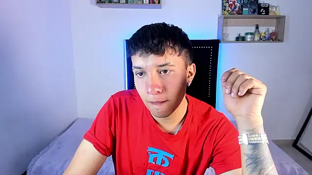 Snapshot of Jhony_rayder chatting on February 2026 01:49:01 AM Jhony rayder online show from February 2026 01:49:01 AM