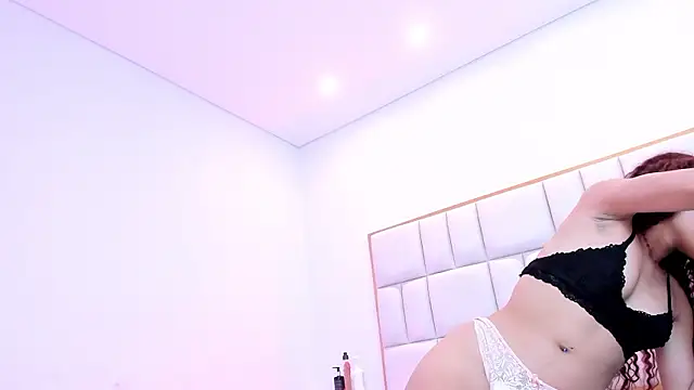 Violetta-foxx online show from March 2026 07:41:02 PM