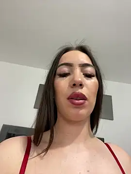 Snapshot of I_amSis chatting on April 2026 06:05:01 PM I amSis online show from April 2026 06:05:01 PM