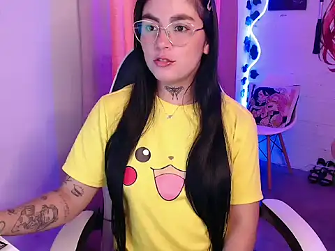 JanineRae online show from February 2026 06:15:02 PM