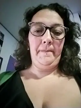  Saraqueen online show from February 2026 03:57:01 AM