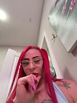 Snapshot of SharithDollLatinaTs chatting on June 2026 09:33:02 AM SharithDollLatinaTs online show from June 2026 09:33:02 AM