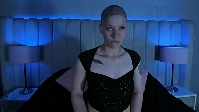 Raven1fox online show from March 2026 03:23:01 AM