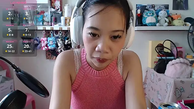 GloryKulikowski online show from March 2026 02:06:01 AM