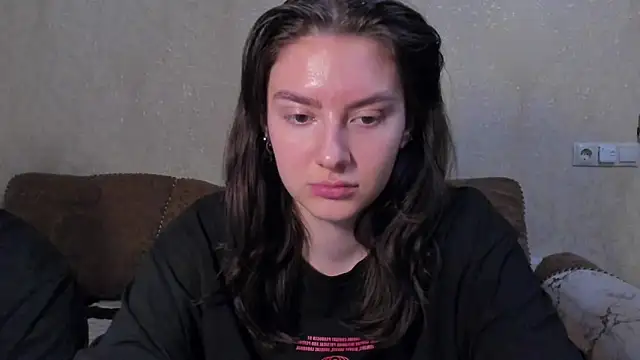 love lina muuur online show from February 2026 02:48:01 PM