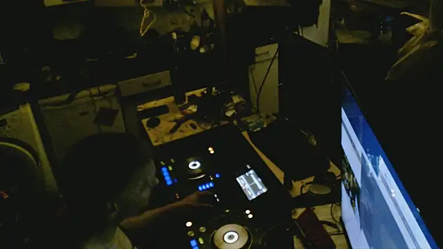 BISLETJE1980 online show from February 2026 02:01:02 AM