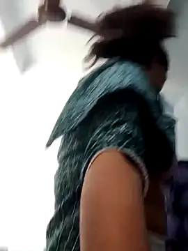 Anushka Singh0 online show from March 2026 04:18:01 AM