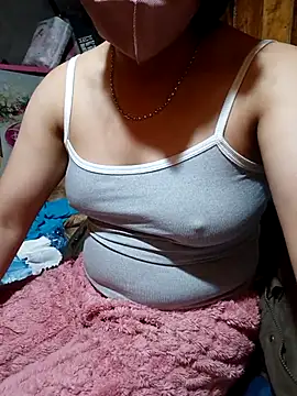 Snapshot of nelina_12345 chatting on May 2026 10:37:02 PM nelina 12345 online show from May 2026 10:37:02 PM