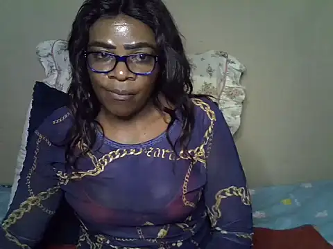 Snapshot of CASSANDRASTONE46xxx chatting on June 2026 05:44:02 PM CASSANDRASTONE46xxx online show from June 2026 05:44:02 PM