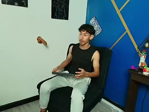 skinny jean  online show from March 2026 08:58:02 PM