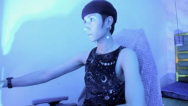 Snapshot of Fieramadame chatting on February 2026 12:15:01 PM Fieramadame online show from February 2026 12:15:01 PM