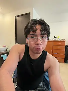 BentoBoxxx online show from April 2026 07:16:01 PM