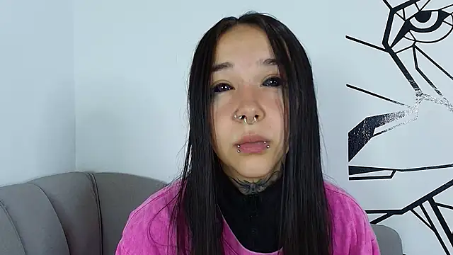 Snapshot of alien_eyes09 chatting on June 2026 11:17:02 PM alien eyes09 online show from June 2026 11:17:02 PM