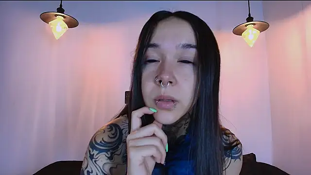 Snapshot of alien_eyes09 chatting on August 2026 10:18:01 AM alien eyes09 online show from August 2026 10:18:01 AM