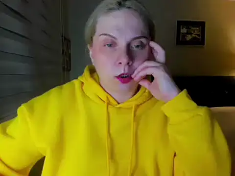 Snapshot of i_love_iva chatting on February 2026 02:39:01 PM i love iva online show from February 2026 02:39:01 PM