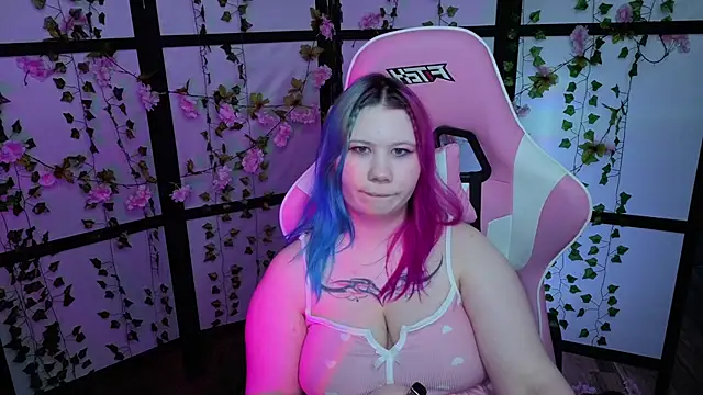 Snapshot of kitsune_little chatting on June 2026 12:32:02 AM kitsune little online show from June 2026 12:32:02 AM