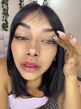 Rubi08  online show from March 2026 03:28:01 AM