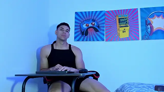 Snapshot of Thomas_walker14 chatting on February 2026 12:45:01 PM Thomas walker14 online show from February 2026 12:45:01 PM