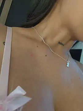 Snapshot of Roma_xxx chatting on February 2026 10:08:02 PM Roma xxx online show from February 2026 10:08:02 PM