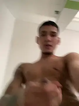 Thiagoo2331 online show from March 2026 07:25:01 PM