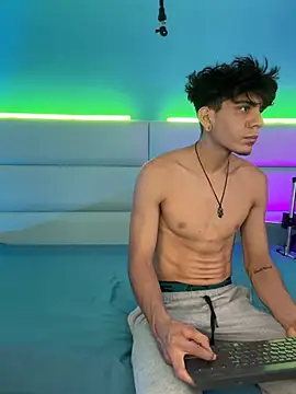 Snapshot of abrilandjulian chatting on February 2026 12:04:02 PM abrilandjulian online show from February 2026 12:04:02 PM