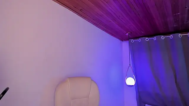 Irisbeel online show from March 2026 05:11:01 AM