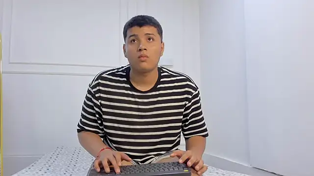 lalitopp online show from March 2026 01:45:02 AM