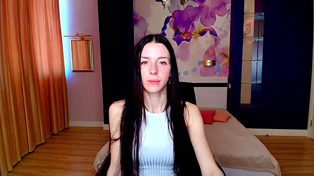 Snapshot of NoirDiva chatting on May 2026 06:18:01 AM NoirDiva online show from May 2026 06:18:01 AM