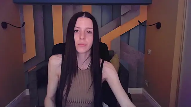 Snapshot of NoirDiva chatting on May 2026 06:00:02 AM NoirDiva online show from May 2026 06:00:02 AM