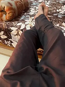 Snapshot of rashmixxx chatting on February 2026 06:32:02 AM rashmixxx online show from February 2026 06:32:02 AM