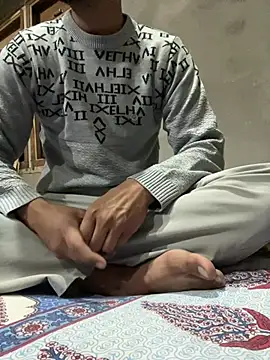 Snapshot of rashmixxx chatting on March 2026 01:34:01 AM rashmixxx online show from March 2026 01:34:01 AM