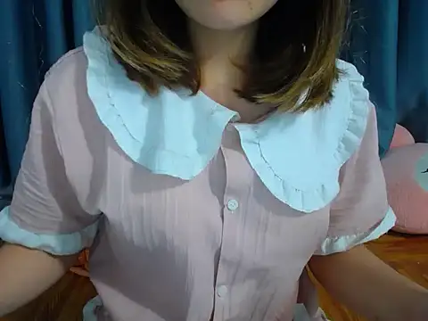 Snapshot of Lunababty chatting on March 2026 01:28:01 PM Lunababty online show from March 2026 01:28:01 PM