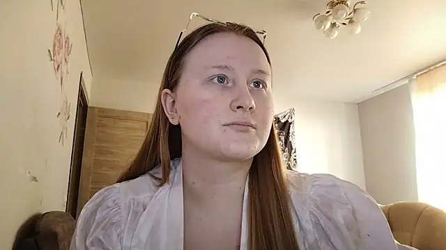 AnikaLipps online show from March 2026 08:19:01 AM