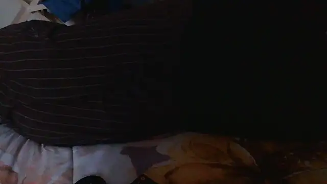 luanahot1 online show from April 2026 12:14:02 PM