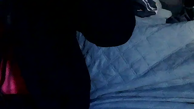 Snapshot of luanahot1 chatting on April 2026 10:02:02 AM luanahot1 online show from April 2026 10:02:02 AM