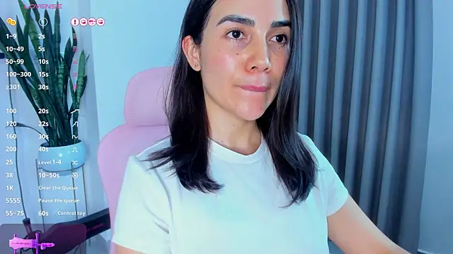 Snapshot of sara_ospina22 chatting on July 2026 03:58:01 PM sara ospina22 online show from July 2026 03:58:01 PM