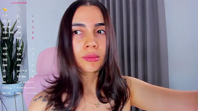 Snapshot of sara_ospina22 chatting on July 2026 07:34:02 PM sara ospina22 online show from July 2026 07:34:02 PM