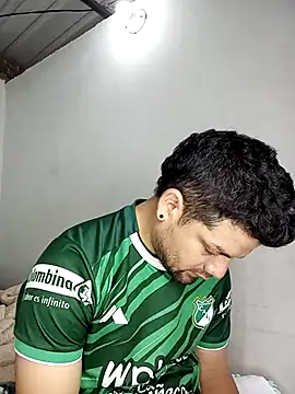 Snapshot of Gissele_Rubi chatting on February 2026 12:56:02 PM Gissele Rubi online show from February 2026 12:56:02 PM