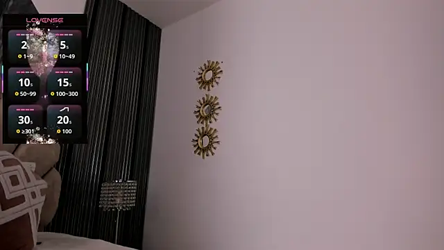 LunaVelour13 online show from April 2026 01:58:02 PM